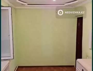 4-комнатная квартира, этаж 1 из 2, 102 м²