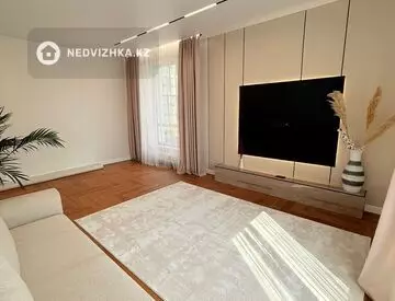 2-комнатная квартира, этаж 3 из 12, 72 м²