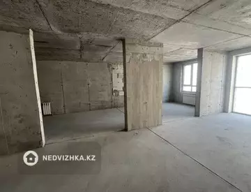 2-комнатная квартира, этаж 10 из 17, 49 м²