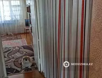 3-комнатная квартира, этаж 3 из 5, 63 м²
