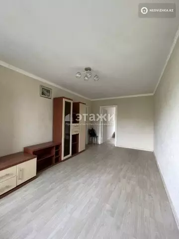 2-комнатная квартира, этаж 4 из 4, 44 м²
