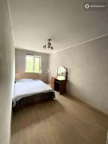 2-комнатная квартира, этаж 4 из 4, 44 м²