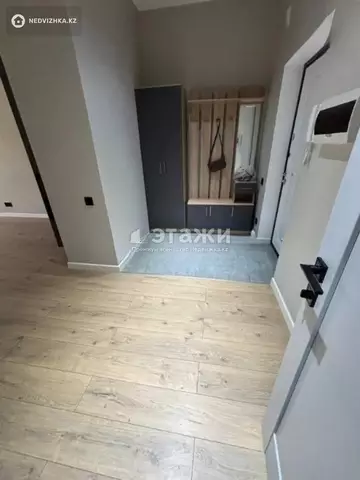 2-комнатная квартира, этаж 2 из 18, 56 м²