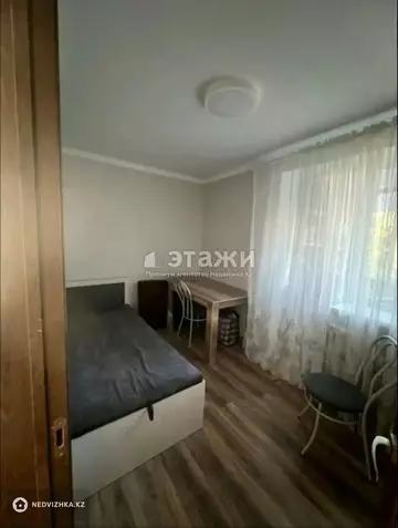 2-комнатная квартира, этаж 3 из 4, 40 м²