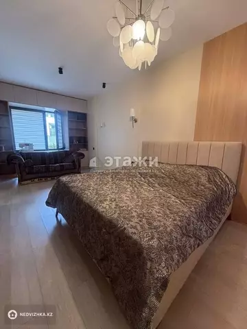 119 м², 2-комнатная квартира, этаж 1 из 5, 119 м², изображение - 4