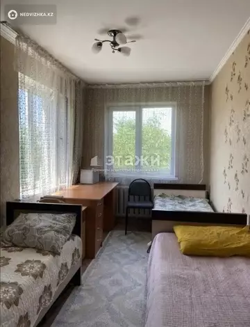 2-комнатная квартира, этаж 4 из 4, 45 м²