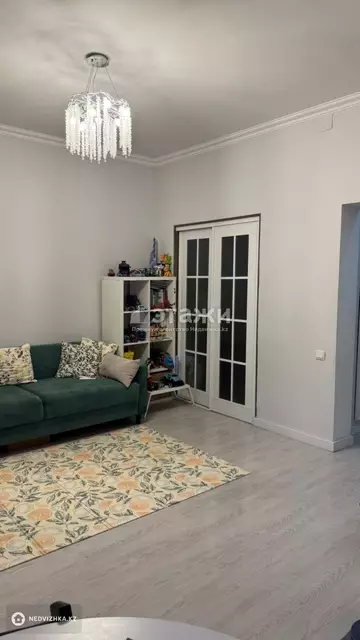 2-комнатная квартира, этаж 2 из 3, 54 м²