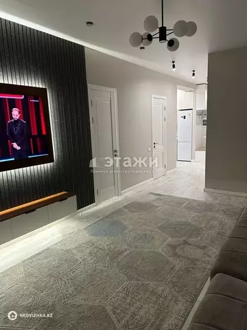 2-комнатная квартира, этаж 15 из 18, 58 м²