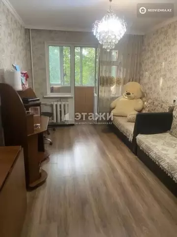 2-комнатная квартира, этаж 3 из 4, 46 м²