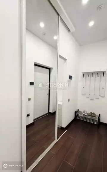 2-комнатная квартира, этаж 8 из 10, 54 м²