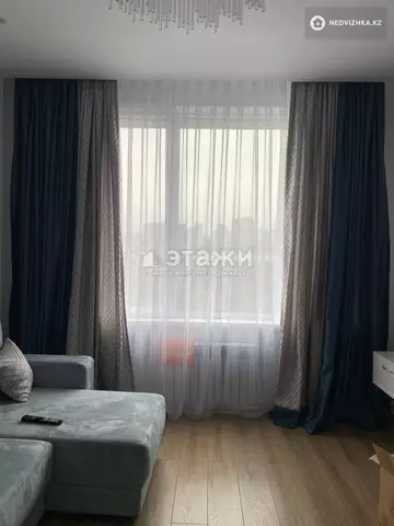 1-комнатная квартира, этаж 9 из 12, 50 м², на длительный срок