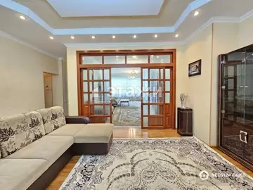 200 м², 5-комнатная квартира, этаж 4 из 6, 200 м², на длительный срок, изображение - 8
