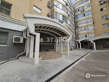 200 м², 5-комнатная квартира, этаж 4 из 6, 200 м², на длительный срок, изображение - 52