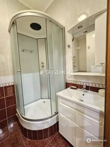 200 м², 5-комнатная квартира, этаж 4 из 6, 200 м², на длительный срок, изображение - 55