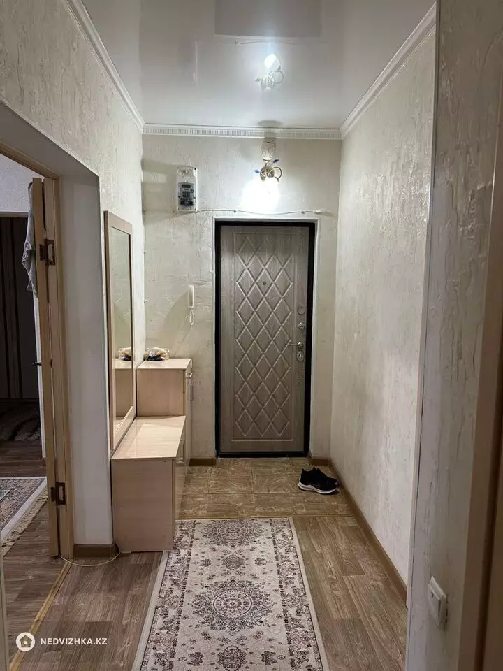90 м², 4-комнатная квартира, этаж 3 из 9, 90 м², изображение - 1