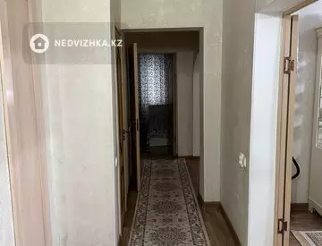 4-комнатная квартира, этаж 3 из 9, 90 м²