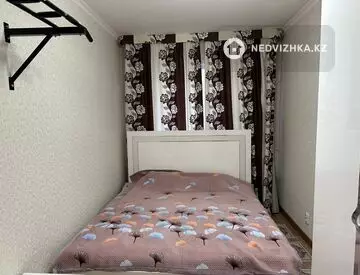 4-комнатная квартира, этаж 3 из 9, 90 м²