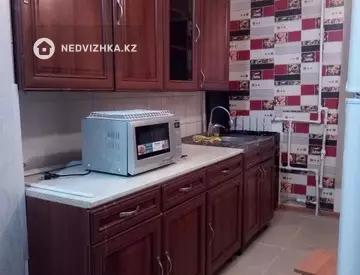 2-комнатная квартира, этаж 2 из 9, 50 м²
