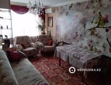 3-комнатная квартира, этаж 6 из 6, 67 м²