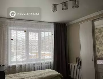 3-комнатная квартира, этаж 2 из 5, 60 м²