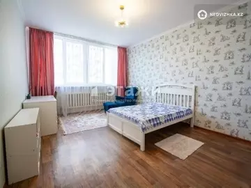 4-комнатная квартира, этаж 7 из 16, 160 м²