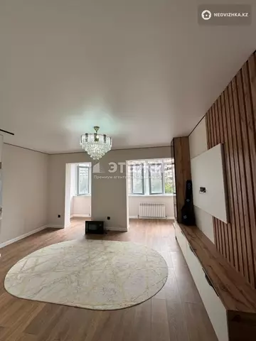 3-комнатная квартира, этаж 2 из 15, 100 м²