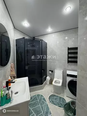 3-комнатная квартира, этаж 2 из 15, 100 м²