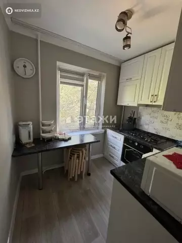 2-комнатная квартира, этаж 3 из 5, 45 м²