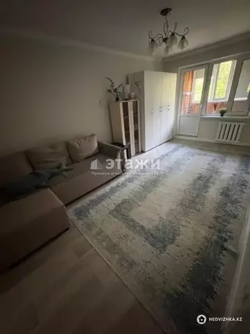 2-комнатная квартира, этаж 3 из 5, 45 м²