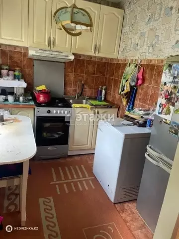 2-комнатная квартира, этаж 4 из 5, 44 м²