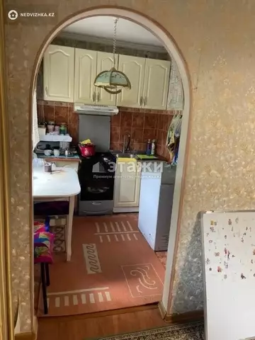 2-комнатная квартира, этаж 4 из 5, 44 м²