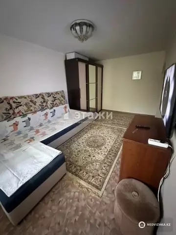 2-комнатная квартира, этаж 3 из 5, 43 м²
