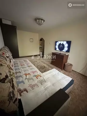 2-комнатная квартира, этаж 3 из 5, 43 м²