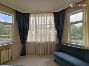 2-комнатная квартира, этаж 2 из 8, 101 м², на длительный срок