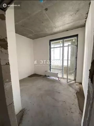 2-комнатная квартира, этаж 14 из 14, 44 м²