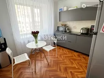 2-комнатная квартира, этаж 4 из 10, 59 м²