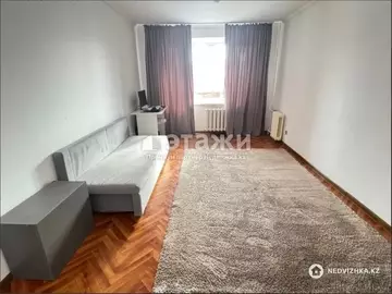 2-комнатная квартира, этаж 4 из 10, 59 м²