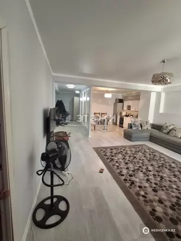 2-комнатная квартира, этаж 5 из 6, 79 м²