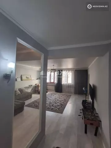 2-комнатная квартира, этаж 5 из 6, 79 м²