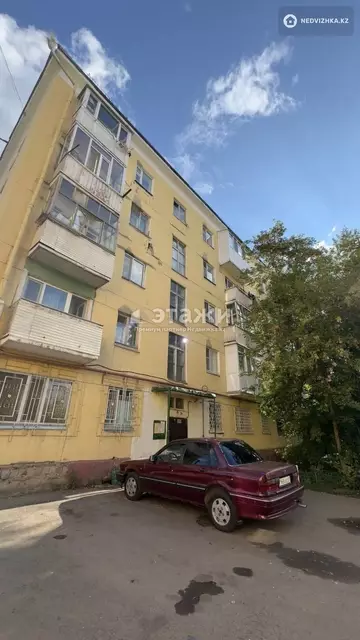3-комнатная квартира, этаж 2 из 5, 55 м²