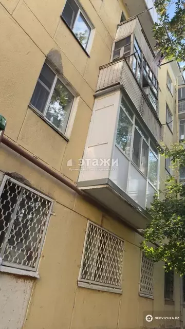 3-комнатная квартира, этаж 2 из 5, 55 м²