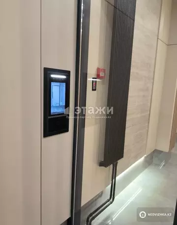 3-комнатная квартира, этаж 8 из 9, 91 м²