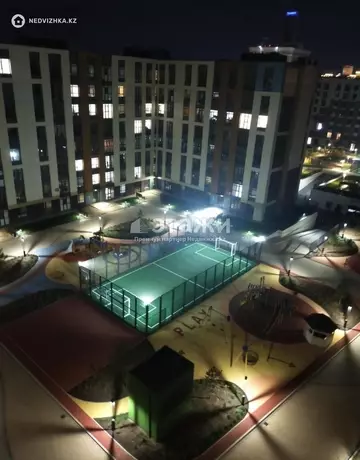 3-комнатная квартира, этаж 8 из 9, 91 м²