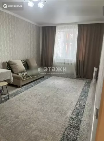 2-комнатная квартира, этаж 3 из 10, 45 м²
