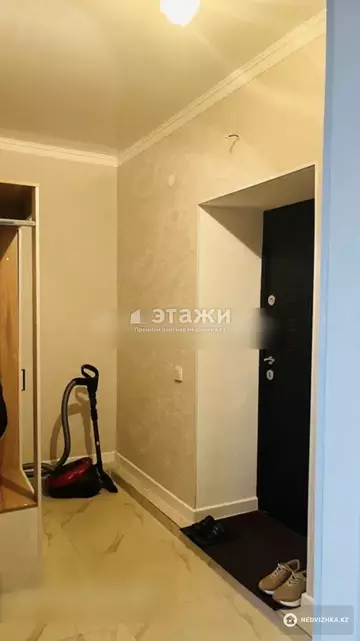 2-комнатная квартира, этаж 3 из 10, 45 м²