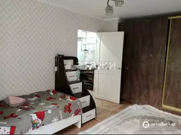 2-комнатная квартира, этаж 1 из 5, 44 м²