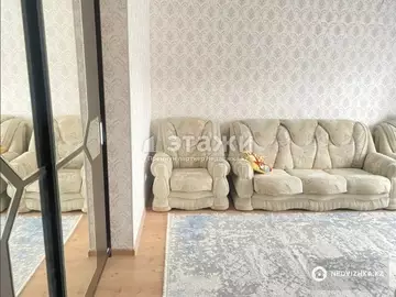 2-комнатная квартира, этаж 7 из 10, 50 м²
