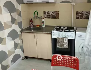 41 м², 1-комнатная квартира, этаж 3 из 7, 41 м², посуточно, изображение - 12