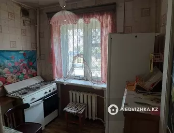 2-комнатная квартира, этаж 1 из 4, 40 м²