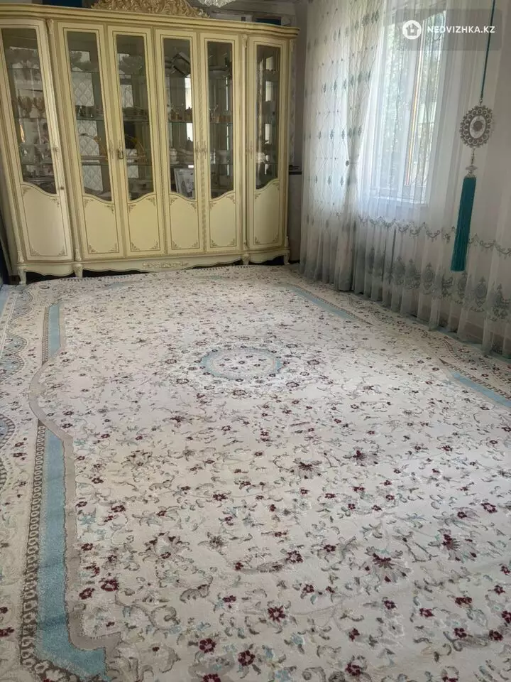 55.1 м², 3-комнатная квартира, этаж 1 из 5, 55 м², изображение - 1